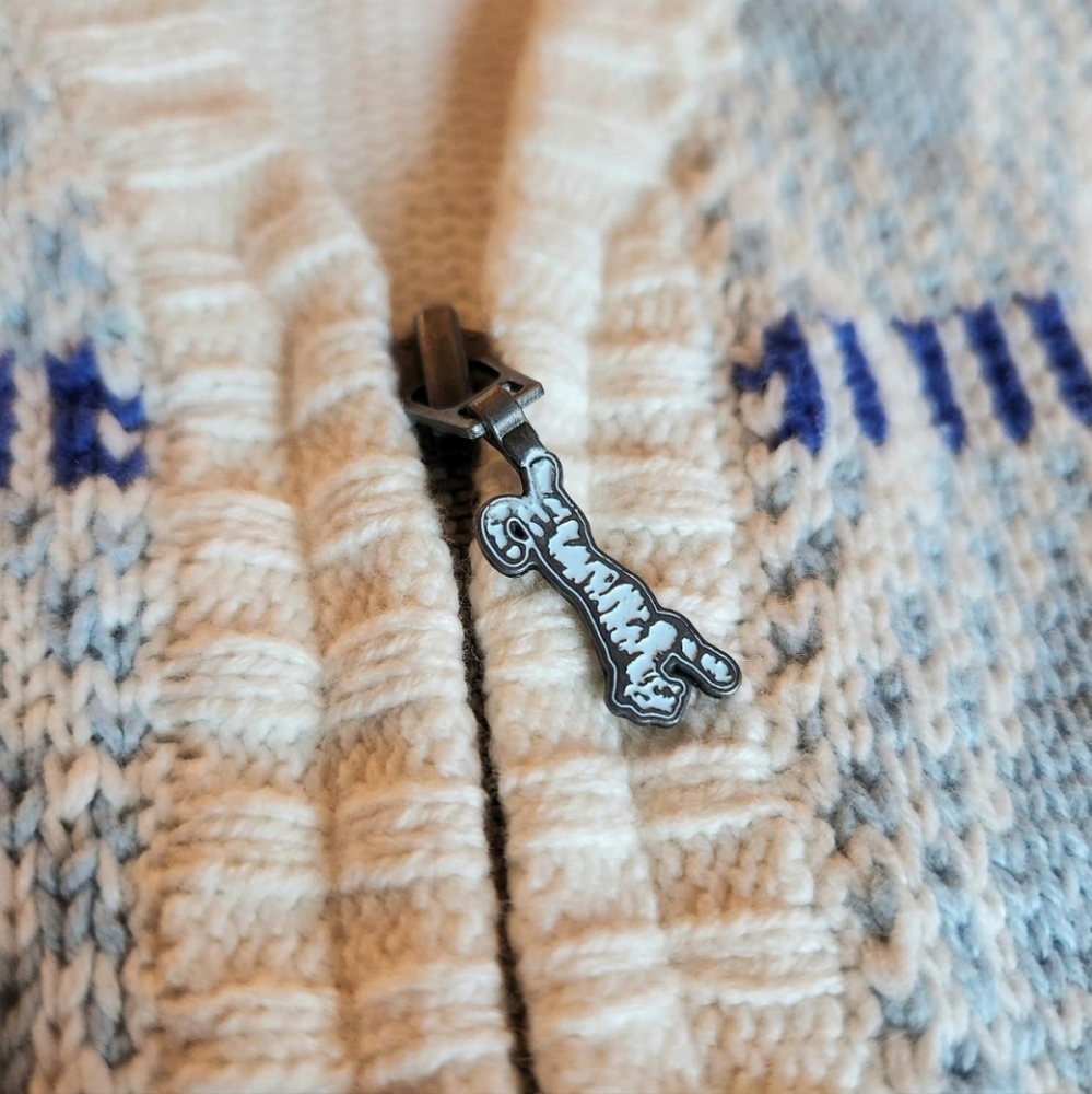 NWT- Le Tigre zip-up sweater vest- size small - Picture 5 of 7